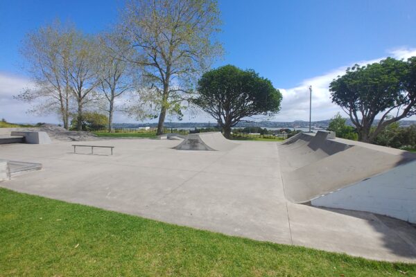 mangere_bridge_skate_park_skate_park_māngere_bridge_auckland_skate_finder_nz