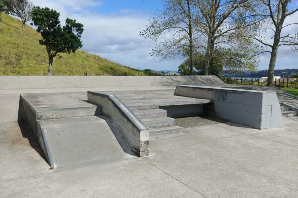 mangere_bridge_skate_park_skate_park_māngere_bridge_auckland_skate_finder_nz_0